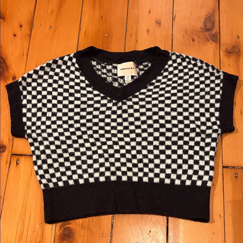 Industry Black and White Checkered Women's Top